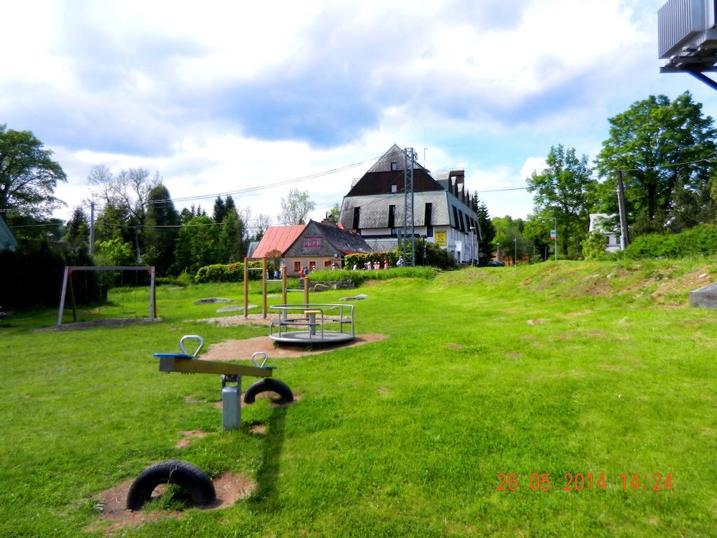 Horsky Hotel Jelinek Bedřichov المظهر الخارجي الصورة